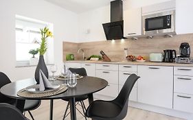 Enzian Apartments